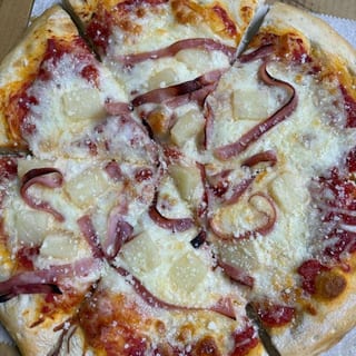 Hawaiian Pizza