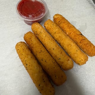 BREADED MOZARELLA STICKS